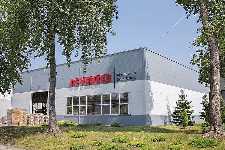 Ein Großteil der in Sosnowiec bei Deventer produzierten Dichtprofile aus PVC, TPE und TPV werden in Polen und den nordosteuropäischen Nachbarländern verarbeitet.