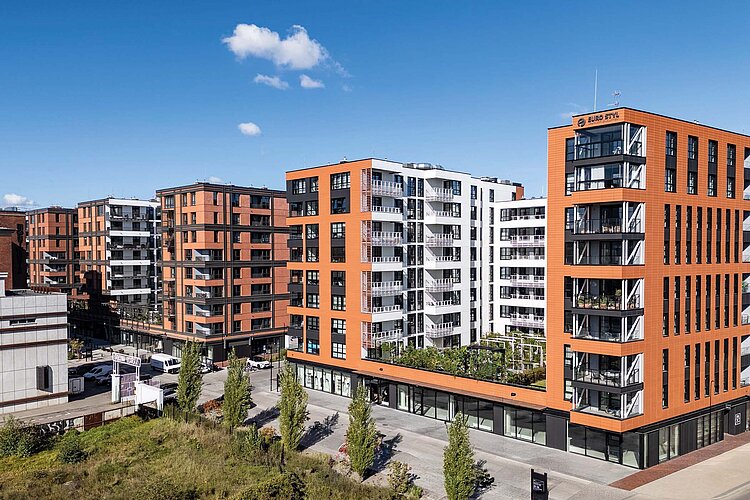 Unterstützung für Aluminiumsystemhäuser mit maßgeschneiderten Roto-Services und technischen Lösungen