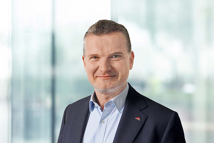 Dr. Stefan Thiemermann, Director Global Operations der Roto Frank Fenster- und Türtechnologie GmbH